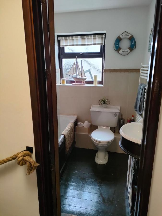 Fishermen'S Cottage With Log Burner, 2 Bathrooms & Sea Views From Garden Terraces Мумблес Экстерьер фото