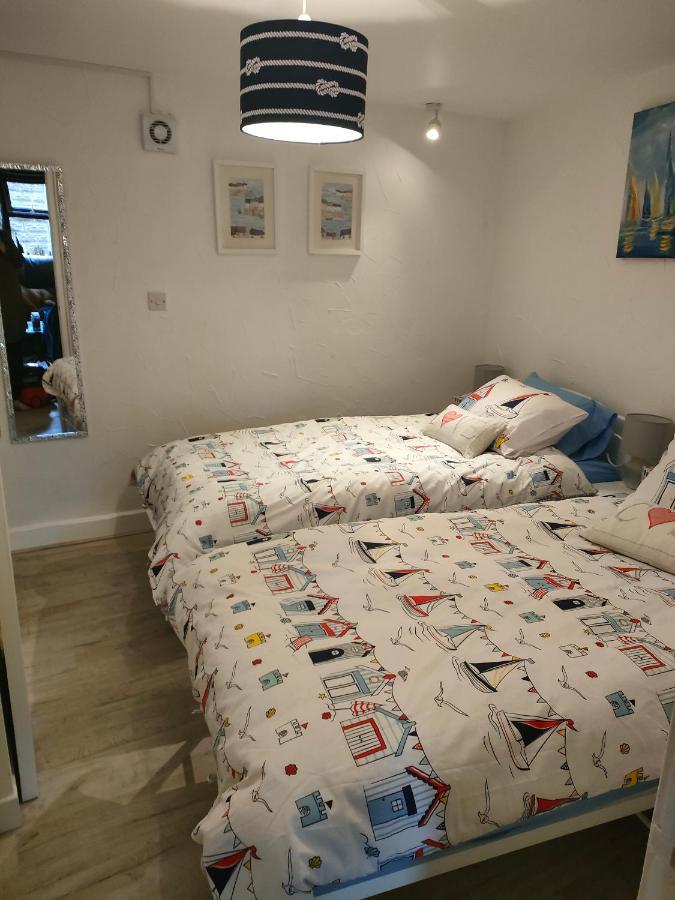 Fishermen'S Cottage With Log Burner, 2 Bathrooms & Sea Views From Garden Terraces Мумблес Экстерьер фото
