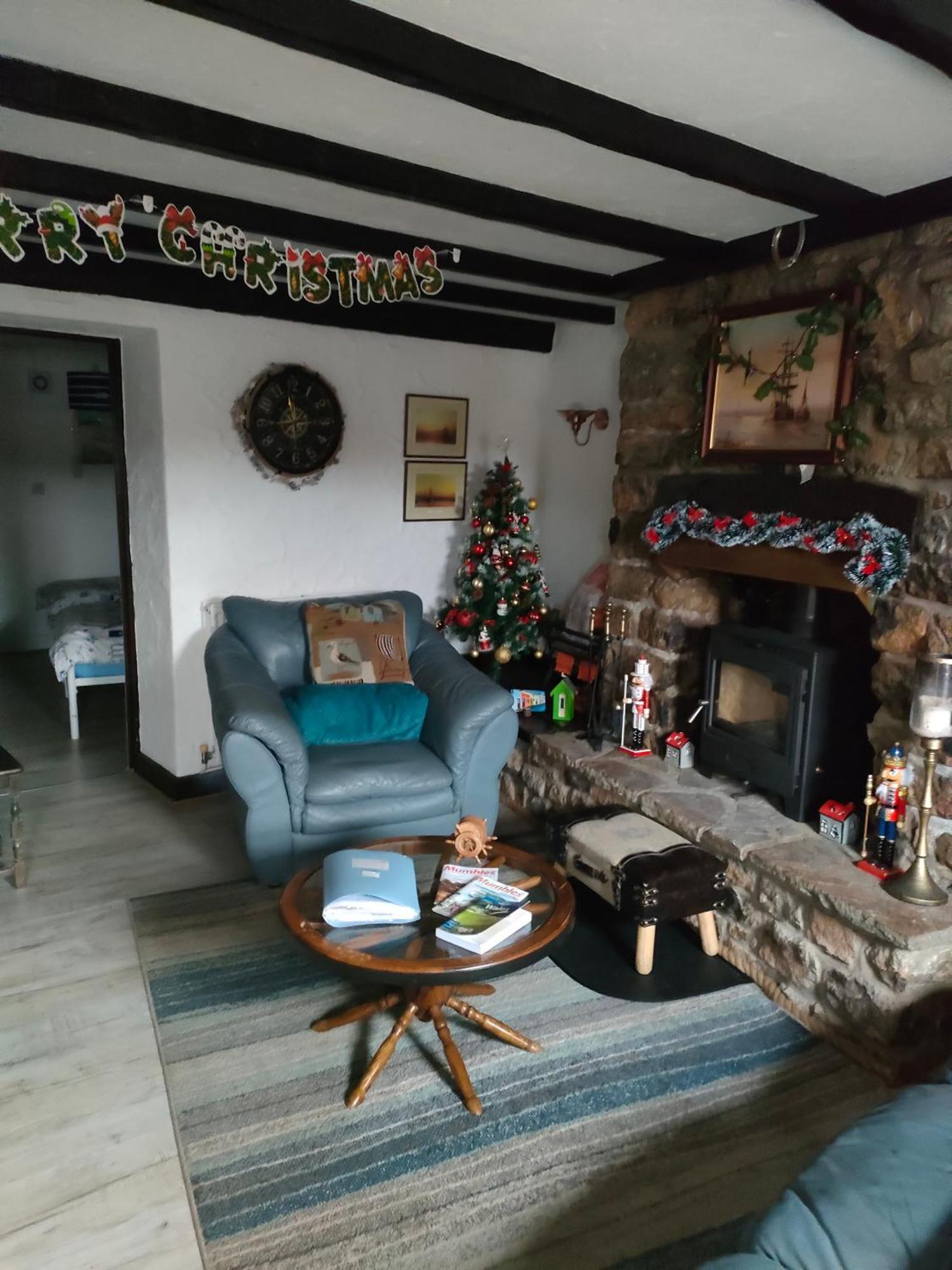 Fishermen'S Cottage With Log Burner, 2 Bathrooms & Sea Views From Garden Terraces Мумблес Экстерьер фото